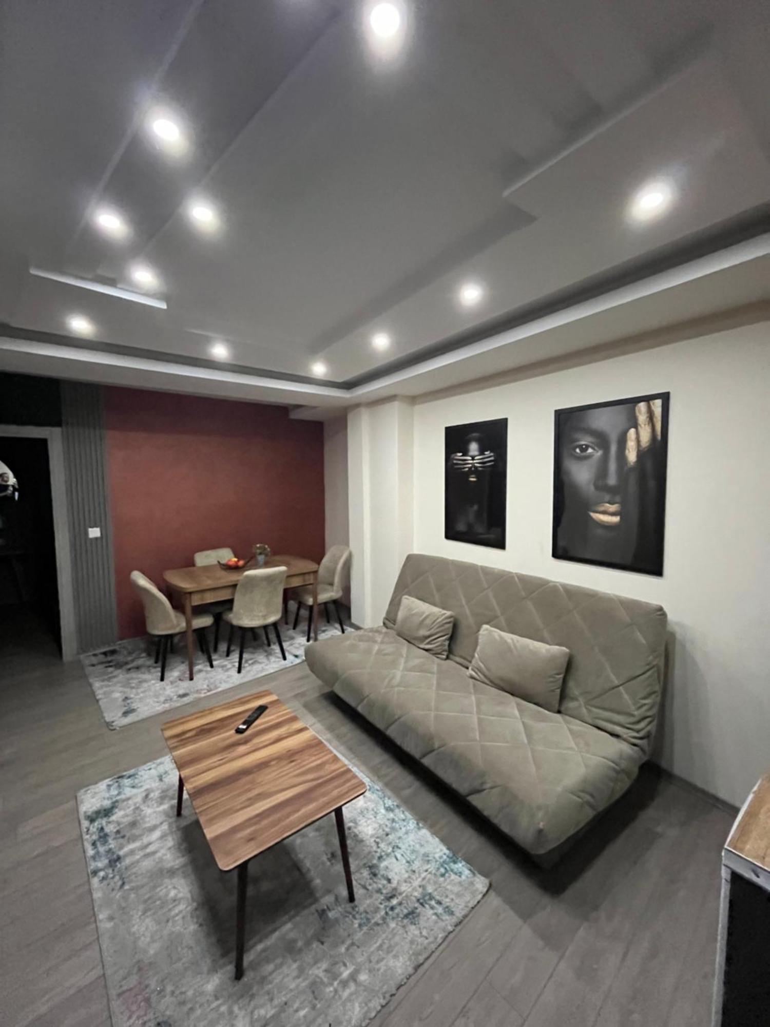 Square Vanilla Apartments Скопье Экстерьер фото