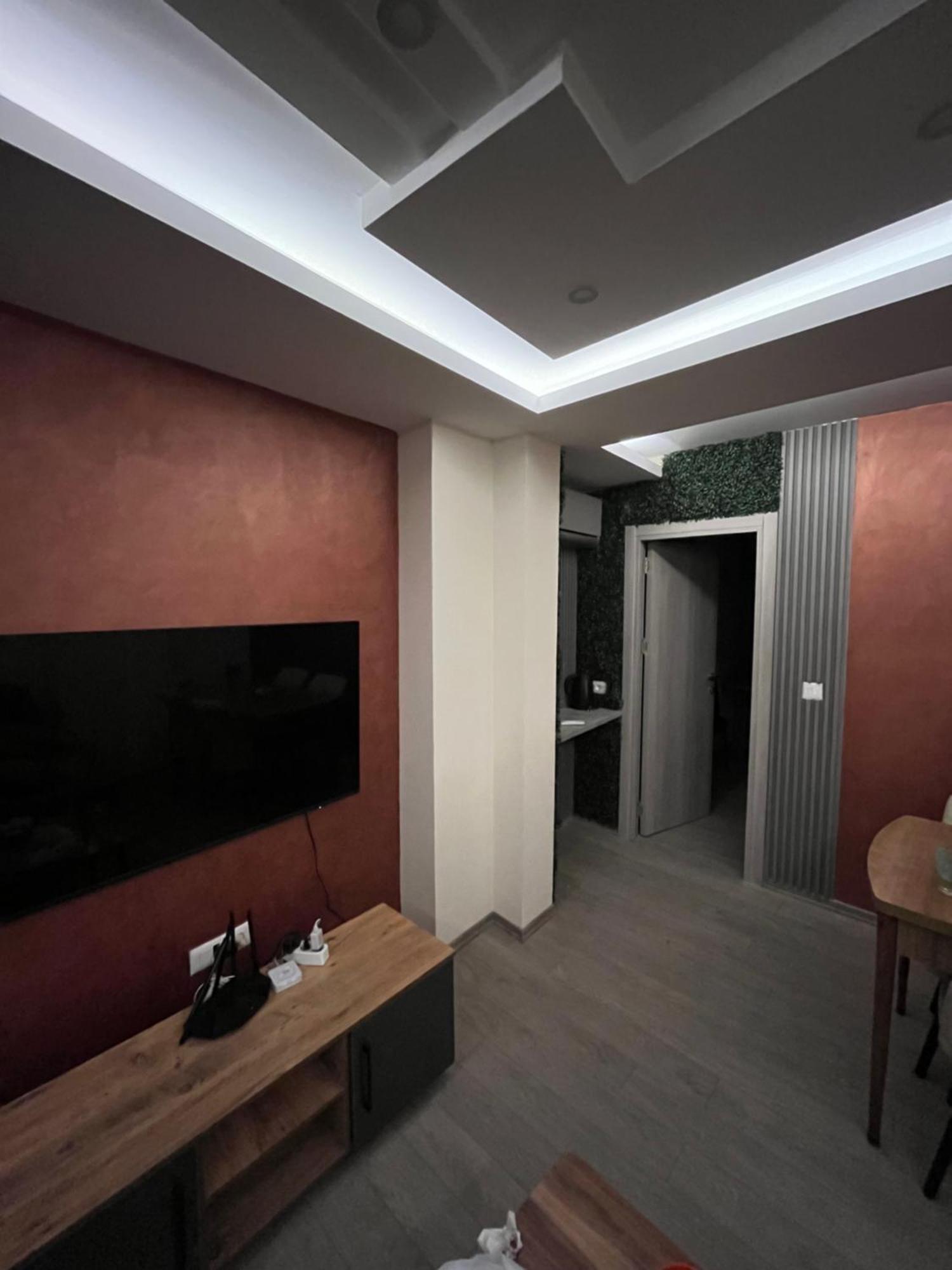 Square Vanilla Apartments Скопье Экстерьер фото