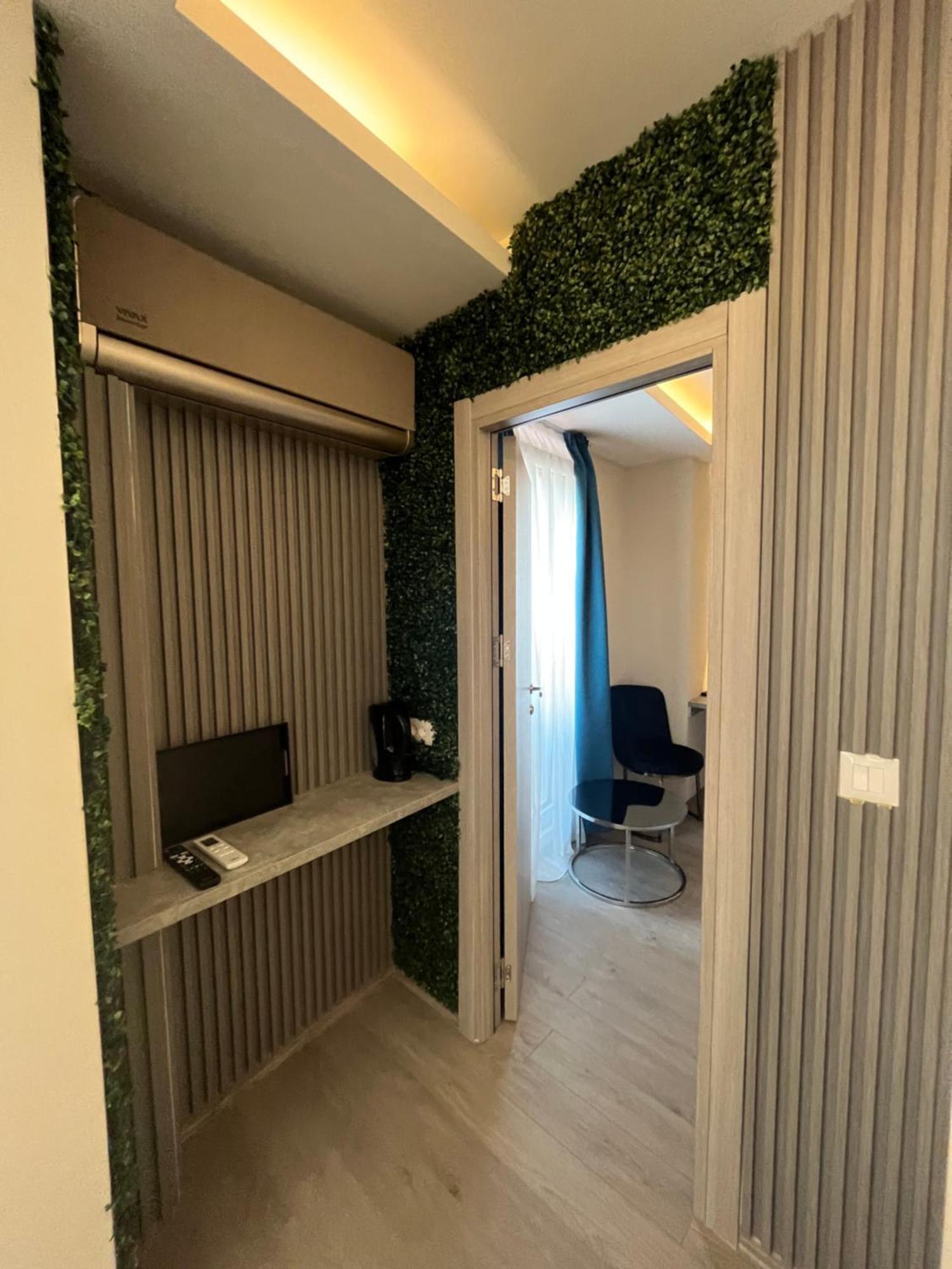 Square Vanilla Apartments Скопье Экстерьер фото