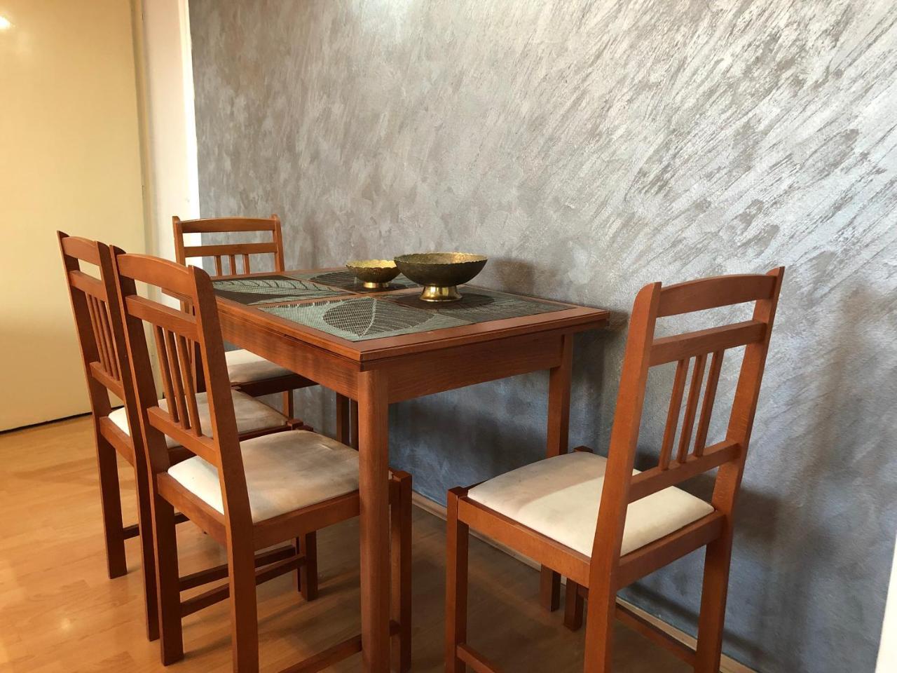 Square Vanilla Apartments Скопье Экстерьер фото